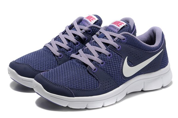 ladies navy nike trainers