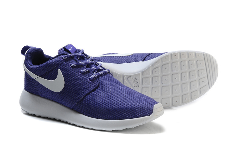 nike roshe run mesh noir et blanc