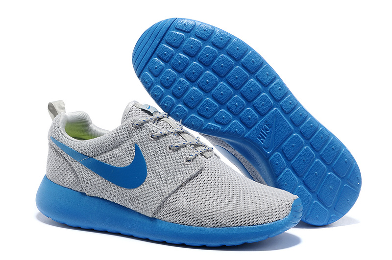 nike roshe run mesh noir et blanc